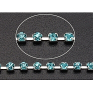 Brass Grade A Rhinestone Cup Chain Strass Chains, with Cyan Rhinestone, Silver Color Plated, 2.5mm(CHC-J003-2)