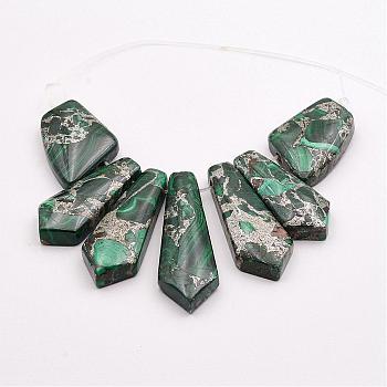 Assembled Silver Line and Malachite Bead Strands, Dyed, Sagittate, 19~44x15~27x6~7mm, Hole: 1.5mm, about 7pcs/strand, 3.74 inch(9.5cm)