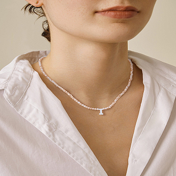 1Pc Glass Rondelle Beaded Necklaces, Natural Shell Letter Charms Necklaces, Iron Jewelry, Golden, Letter I, 15.55 inch(39.5cm)