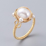 Adjustable Natural Pearl Finger Rings, with Shell Pearl Beads, Copper Wire and Cardboard Packing Box, Golden, Size 8, 18mm(X-RJEW-JR00290-02)