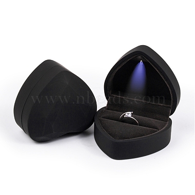 Black Heart Plastic Ring Box