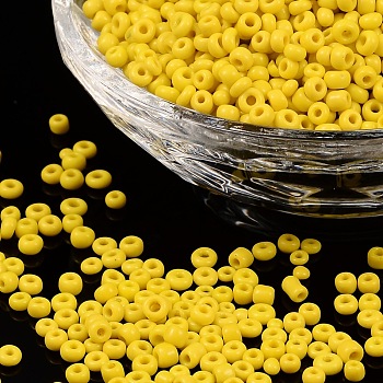 Glass Seed Beads, Opaque Colours Seed, Round, Yellow, Size: about 3mm in diameter, hole:1mm, about 2222pcs/100g