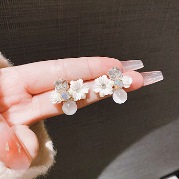 Flower Alloy Glass Stud Earrings, with Rhinestone, Golden, White, 20x20mm