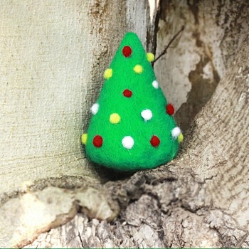 Christmas Tree Needle Felting Kit, including Instructions, 1Pc Foam, 3Pcs Needles, 4 Colors Wool, Mixed Color