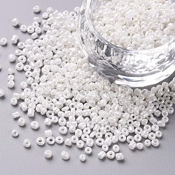 Glass Seed Beads, Opaque Colors Lustered, Round, White, 2mm, Hole: 1mm, about 6666pcs/100g(X1-SEED-A012-2mm-121)
