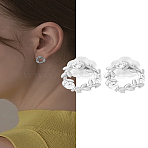 1Pair Brass Micro Pave Clear Cubic Zirconia Stud Earrings, Garland, Platinum, 13x7mm(EJEW-LP0003-49)