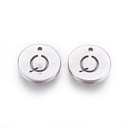 304 Stainless Steel Charms,  Flat Round with Letter, Stainless Steel Color, Letter.Q, 10x1mm, Hole: 1mm(STAS-P225-104P-01)