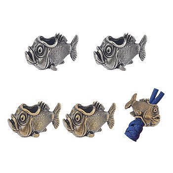 4Pcs 2 Colors Fish Shaped Brass Beads, for EDC Knife String Pendant Parachute String Tool, Mixed Color, 21x14x11.5mm, Hole: 5.5mm, 2pcs/color