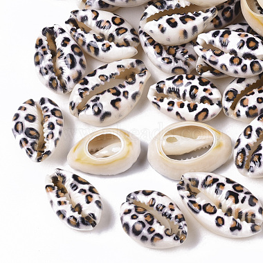 18mm White Shell Cowrie Shell Beads
