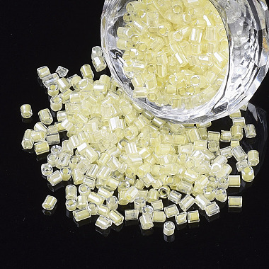 3mm LightYellow Hexagon(Two Cut) Glass Beads