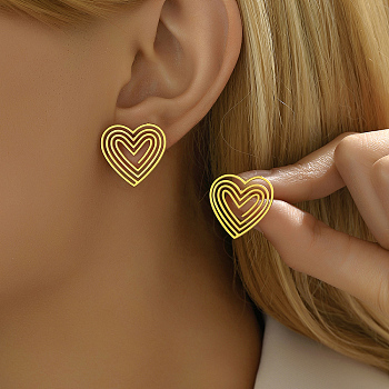 Elegant Hollow Heart Stainless Steel Stud Earrings for Women, Fashionable and Chic, Golden, show in picture