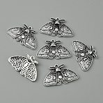 Tibetan Style Alloy Pendants, Butterfly Charms, Antique Silver, 20x31.5x3.5mm, Hole: 1.8mm(FIND-CJC0017-35AS)