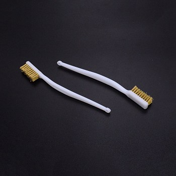 Plastic Derusting Brush, with Brass Wire, White, 17.1x4x1.3cm