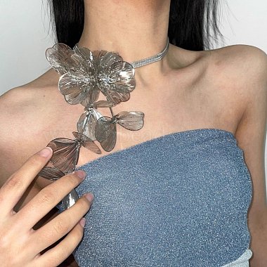 Flower Alloy Necklaces