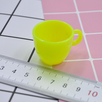 Miniature Plastic Mini Cup, for Dollhouse Accessories Pretending Prop Decorations, Yellow, 40x30x25mm