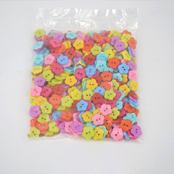Mixed Color Plum Blossom Shape Buttons, ABS Plastic Sewing Button, about 15mm in diameter, hole: 2mm