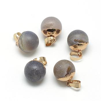 Natural Druzy Grey Agate Pendants, with Brass Findings, Round, Frosted, Round, Golden, 18x14mm, Hole: 7x4mm