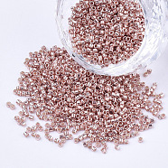 Electroplate Cylinder Seed Beads, Uniform Size, Metallic Colours, Light Coral, 1.5~2x1~2mm, Hole: 0.8mm, about 4000pcs/bag, about 50g/bag(SEED-Q036-02A-B05)
