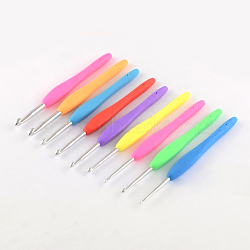 Aluminum Crochet Hooks with Rubber Handle Covered, Mixed Color, Pin: 2.0~6.0mm; 137x12~13x8~9mm; 9pcs/box(TOOL-R094)