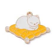 Alloy Enamel Pendants, Light Gold, Cat with Blanket Charm, White, 24x30x1.5mm, Hole: 1.6mm(ENAM-A146-03KCG-02)