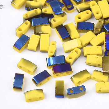 Electroplate Opaque Glass Seed Beads, 2-Hole, Rectangle, Yellow, 4.5~5.5x2x2~2.5mm, Hole: 0.5~0.8mm