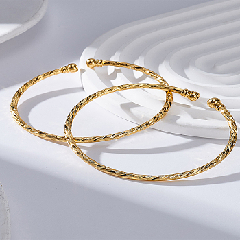 2Pcs Alloy Open Cuff Bangles, Torque Bangles for Women, Golden, Inner Diameter: 2-1/8x2-3/8 inch(5.4x5.9cm)