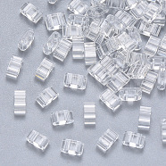 2-Hole Transparent Glass Seed Beads, Rectangle, Clear, 4.5~5.5x2x2~2.5mm, Hole: 0.5~0.8mm, about 250pcs/10g(X-SEED-S031-M-001)