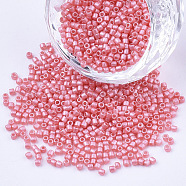 Pearlized Cylinder Seed Beads, Uniform Size, Hot Pink, 1.5~2x1~2mm, Hole: 0.8mm, about 4000pcs/bag, about 50g/bag(SEED-Q036-02A-E07)