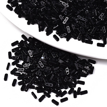 2-Hole Glass Seed Beads, Opaque Colours, Rectangle, Black, 4.5~5x2x1~1.5mm, Hole: 0.5~0.8mm, about 4000pcs/bag