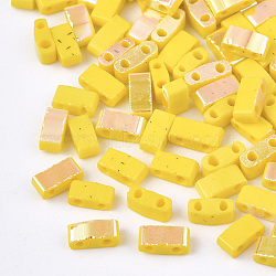 Electroplate Opaque Glass Seed Beads, 2-Hole, Rectangle, Yellow, 4.5~5.5x2x2~2.5mm, Hole: 0.5~0.8mm(SEED-S023-18B-04A)