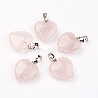 Pendentifs de quartz rose naturel, cœur, avec les accessoires en laiton, platine, 22~23x19.5~20.5x6~7.5mm, Trou: 5x7~8mm