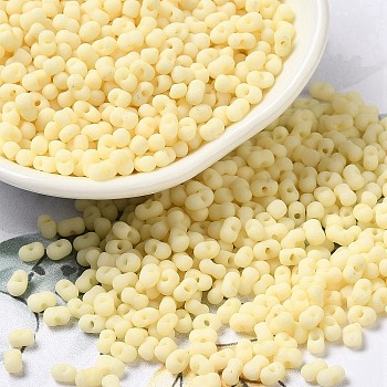 Glass Frosted Seed Beads, Peanut, Light Goldenrod Yellow, 3.5~4x2~2.5x2~2.3mm, Hole: 0.8mm