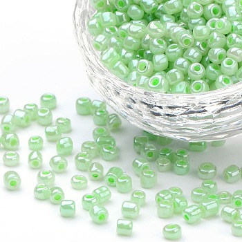 6/0 Glass Seed Beads, Ceylon, Round, Pale Green, 4mm, Hole: 1.5mm, about 1000pcs/100g